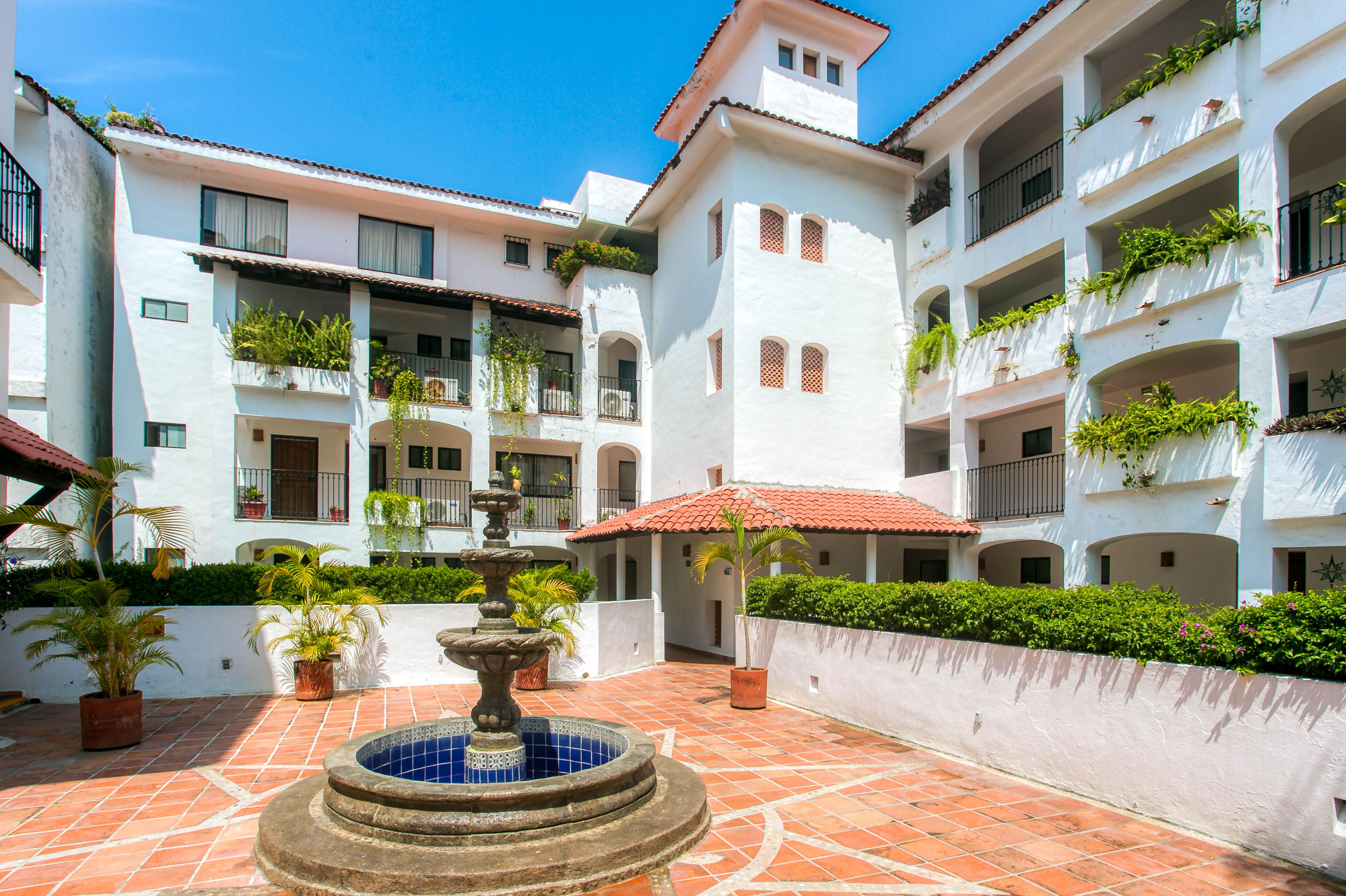 One Beach Street Zona Romantica Пуэрто-Вальярта Экстерьер фото